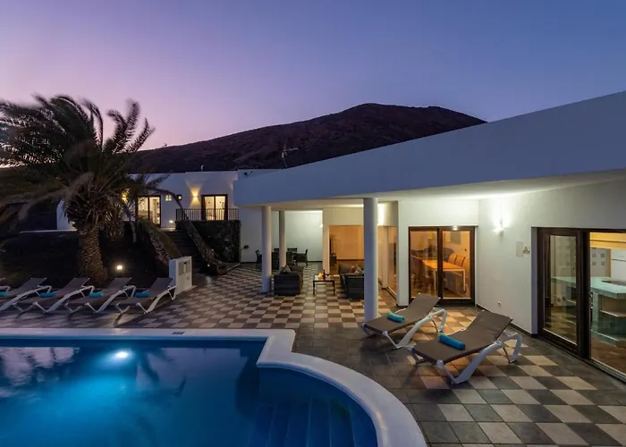 Rodea Cinco By Willa *