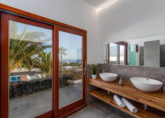 Rodea Cinco By Playa Blanca (Lanzarote)